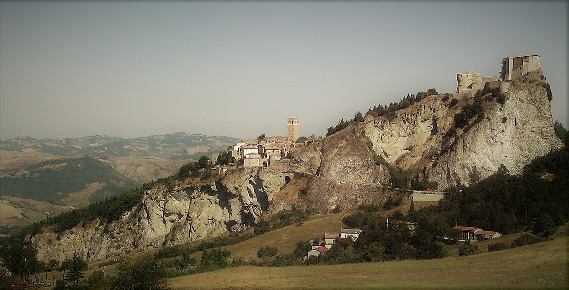 Rocca San Leo pozzetto